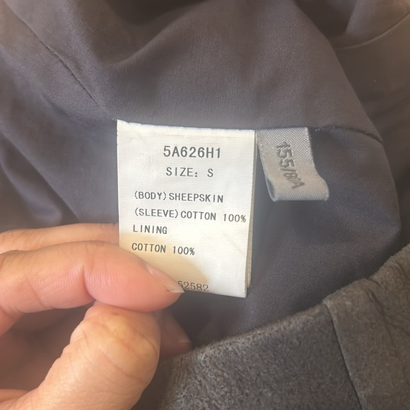 Distressed Leather Jacket - Picture 8 of 8